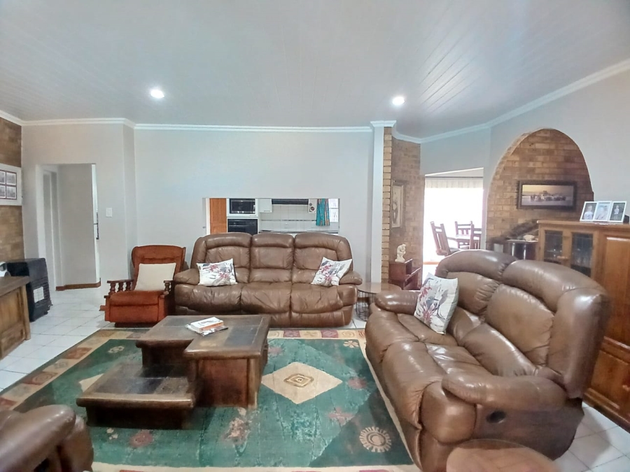 4 Bedroom Property for Sale in Sasolburg Ext 11 Free State